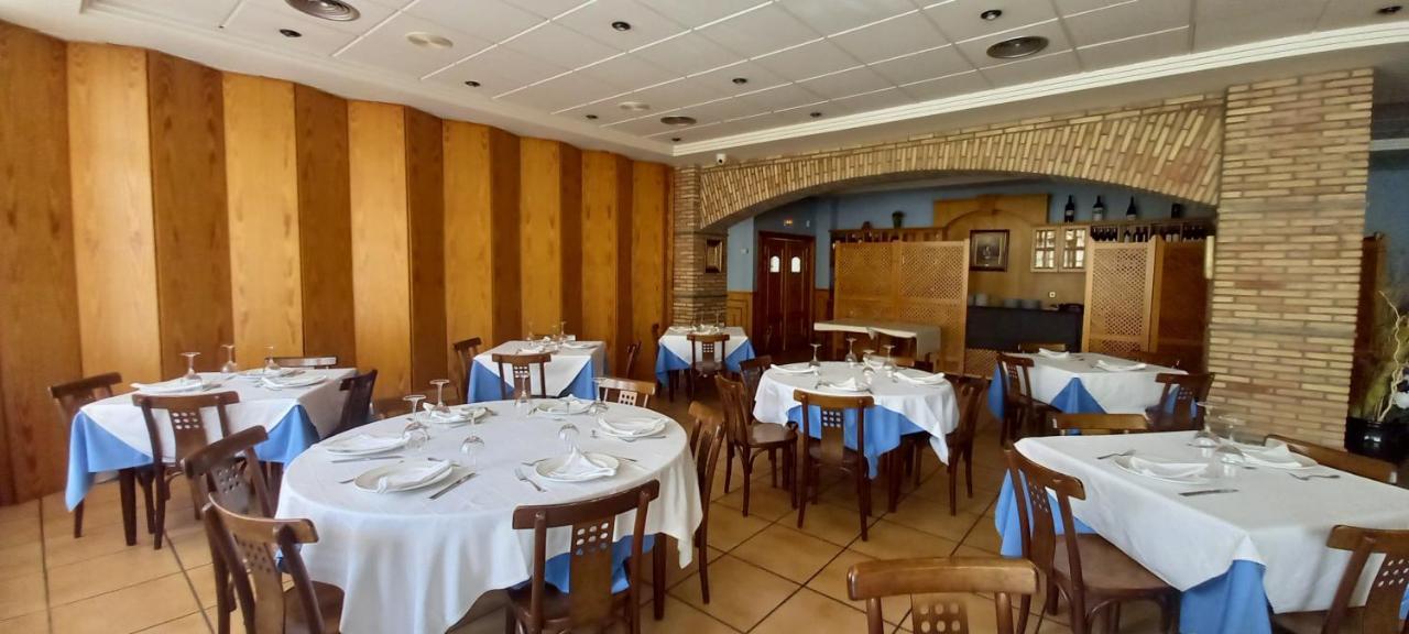 Casa Emilio Hotel Torrebaja Luaran gambar